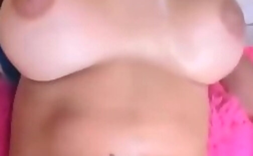 Busty tranny masturbates and cums in her mouth